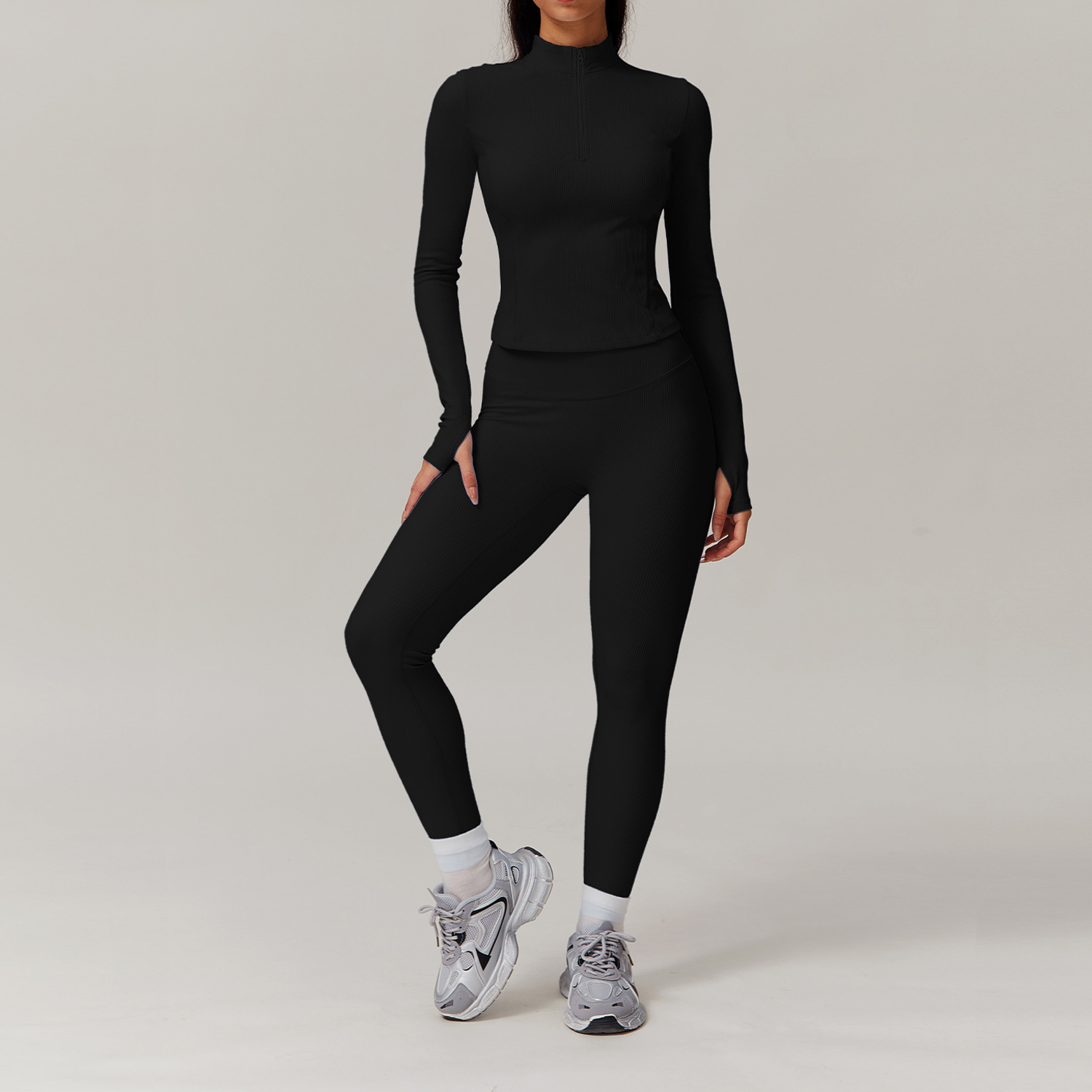 seamless activewear manufacturer