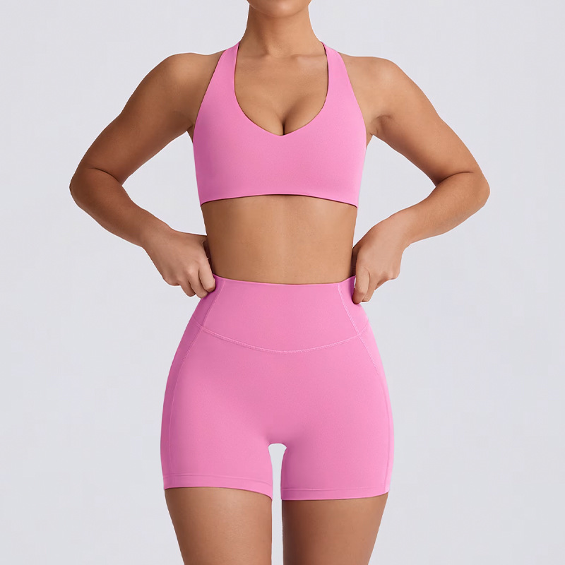 athletic clothing vendors