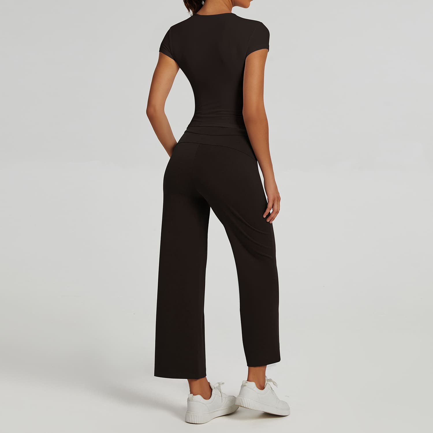 activewear apparel manufacturers