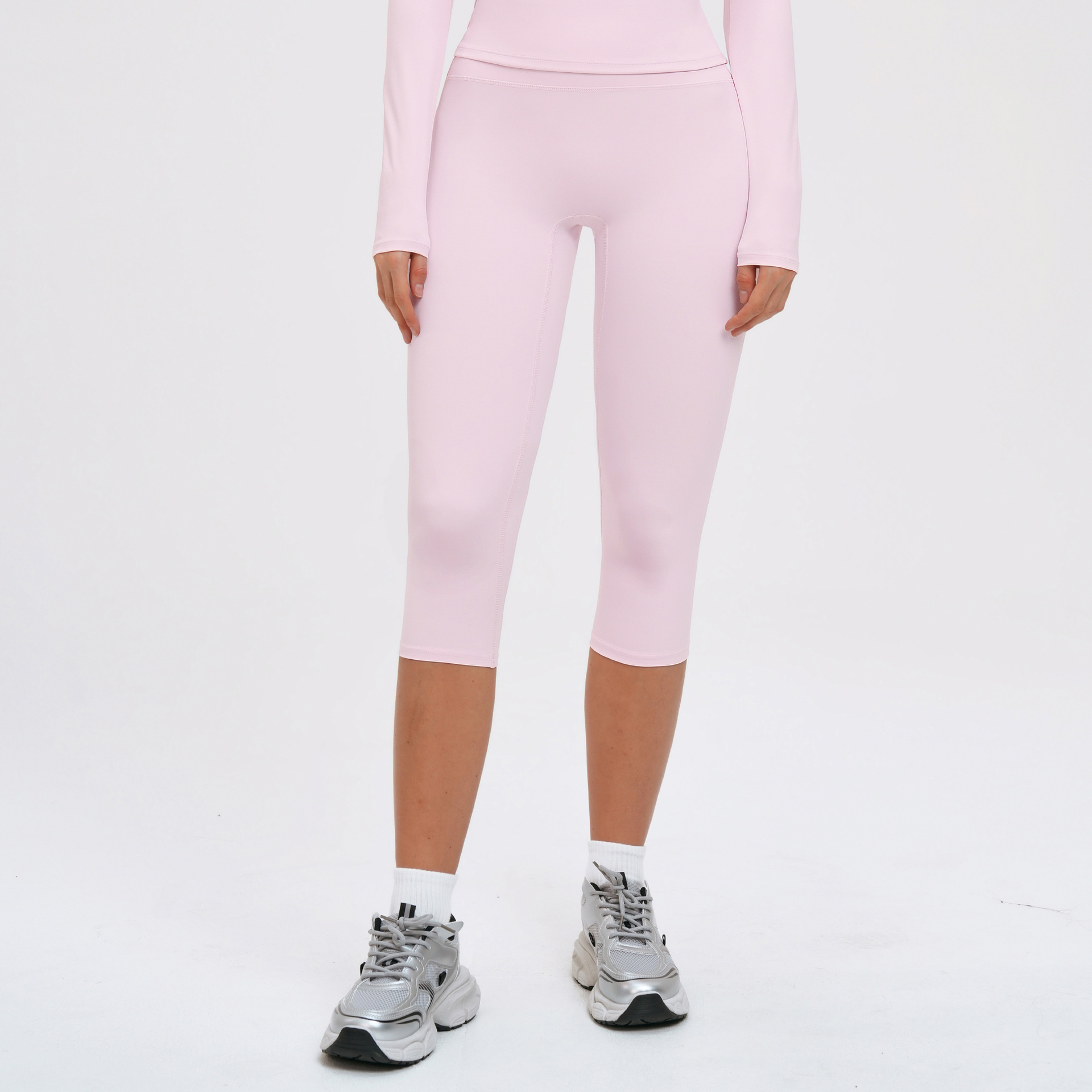 athletic wear wholesale suppliers