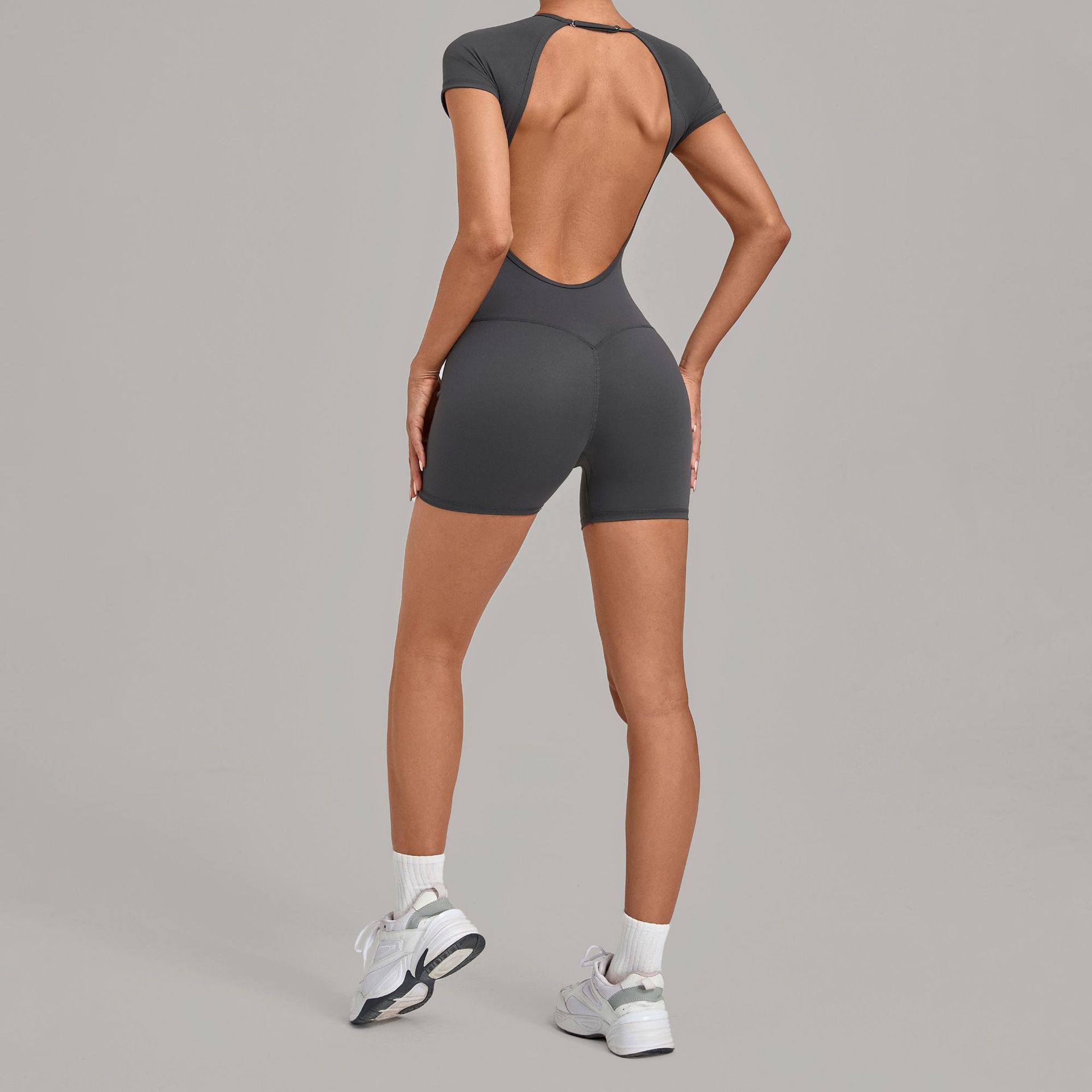 fitness clothing manufacturer