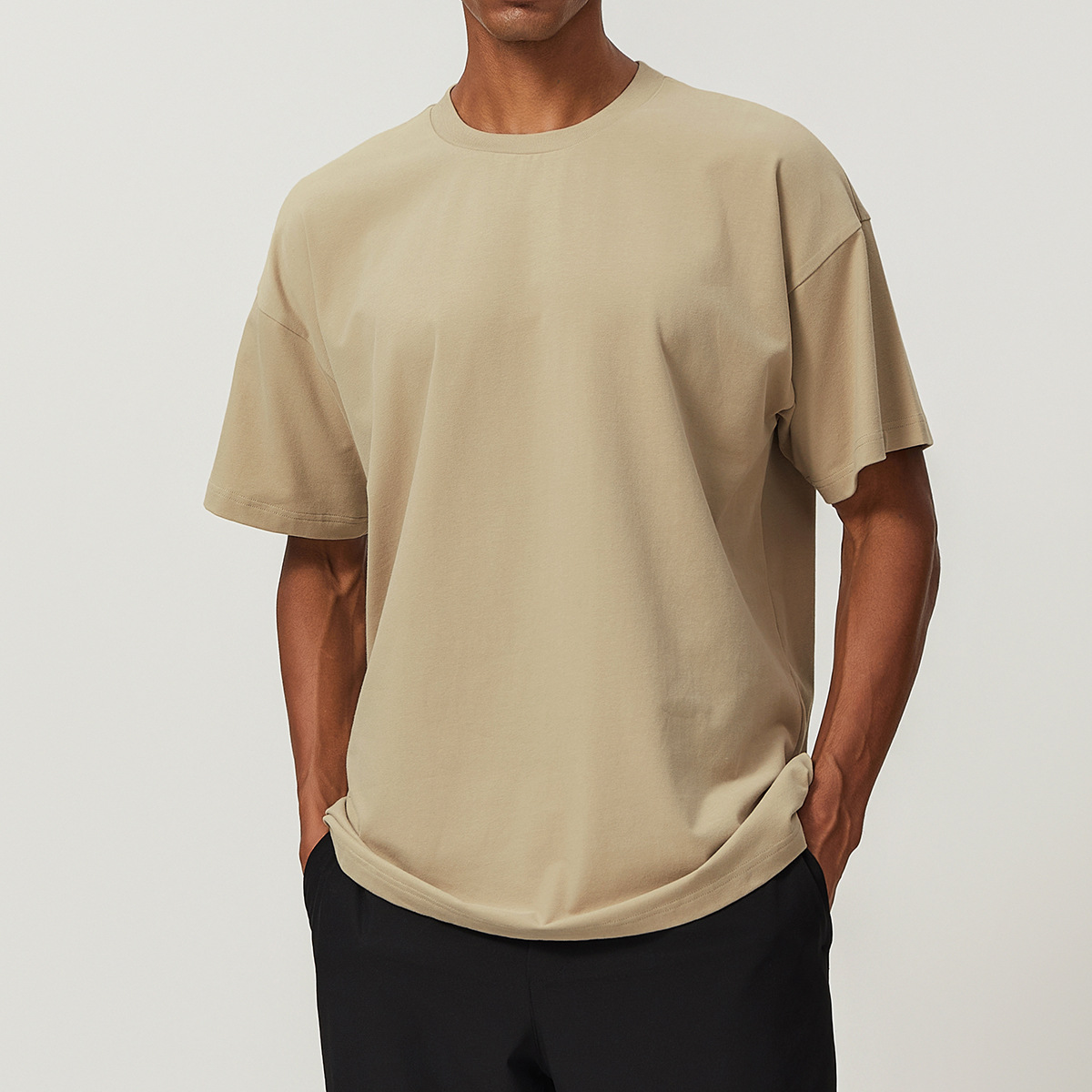 sports tops manufacturer